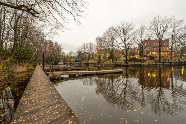 Продам трехкомнатную (3-комн.) квартиру, Санаторная ул, 5А, Марфино с