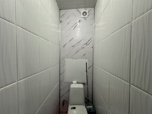 Продам трехкомнатную (3-комн.) квартиру, Баумана ул, 231, Иркутск г