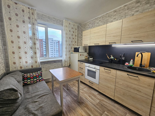 Продам двухкомнатную (2-комн.) квартиру, Крылатские Холмы ул, 30к4, Москва г