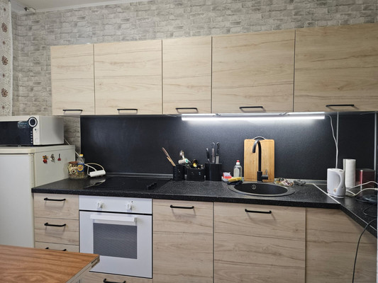 Продам двухкомнатную (2-комн.) квартиру, Крылатские Холмы ул, 30к4, Москва г