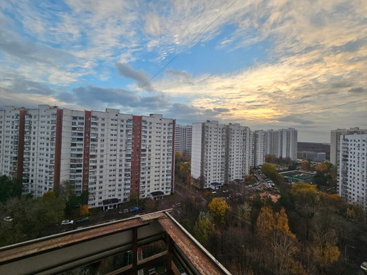 Продам двухкомнатную (2-комн.) квартиру, Крылатские Холмы ул, 30к4, Москва г