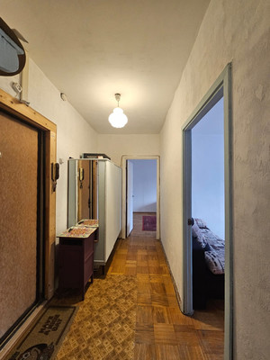 Продам двухкомнатную (2-комн.) квартиру, Крылатские Холмы ул, 30к4, Москва г