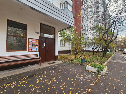 Продам двухкомнатную (2-комн.) квартиру, Крылатские Холмы ул, 30к4, Москва г