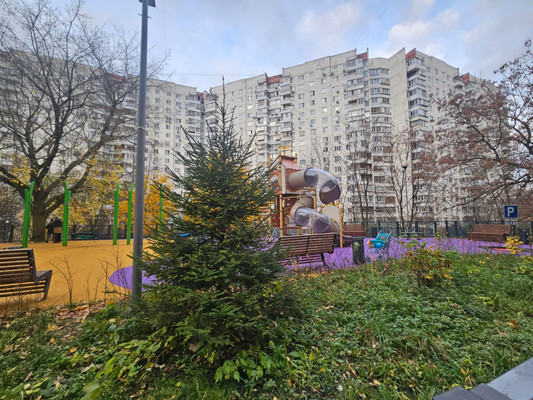 Продам двухкомнатную (2-комн.) квартиру, Крылатские Холмы ул, 30к4, Москва г