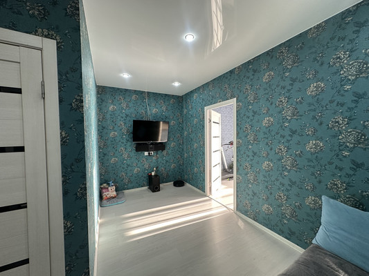 Продам двухкомнатную (2-комн.) квартиру, Лызина ул, 9, Иркутск г