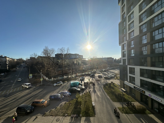 Продам двухкомнатную (2-комн.) квартиру, Лызина ул, 9, Иркутск г