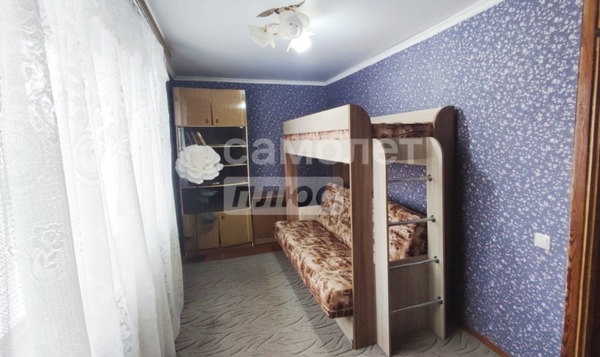 Продам двухкомнатную (2-комн.) квартиру, Черняховского ул, 4, Новопокровская ст-ца