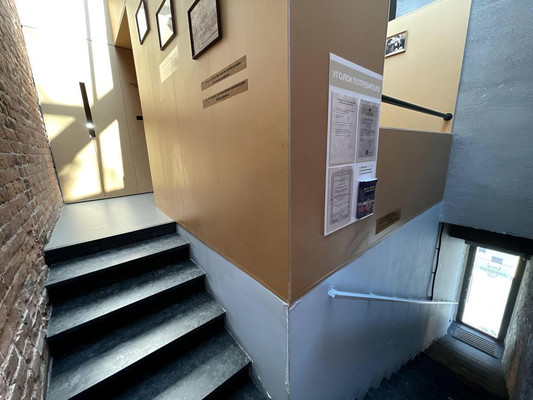 Продам коммерческое помещение 92 м2, Сретенка ул, 7, Москва г