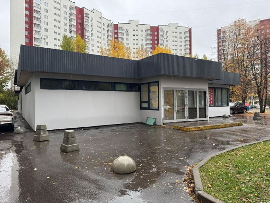 Продам коммерческое помещение 550 м2, Раменки ул, 25, Москва г