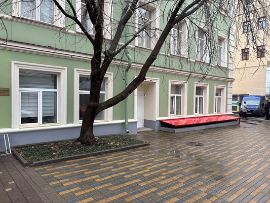 Сдам коммерческое помещение 217 м2, Столешников пер, 9, Москва г