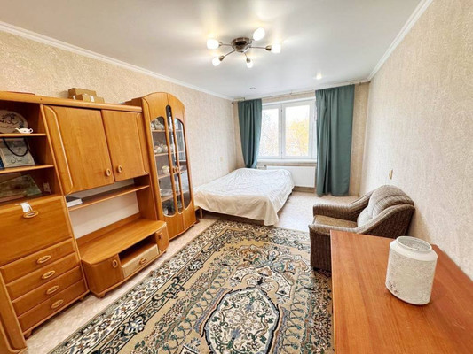 Продам трехкомнатную (3-комн.) квартиру, Ямашева пр-кт, 78, Казань г