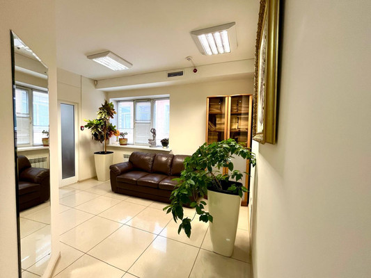 Продам аптеку 608,6 м2, Варейкиса ул, 70, Воронеж г