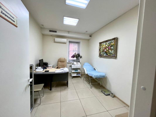 Продам аптеку 608,6 м2, Варейкиса ул, 70, Воронеж г