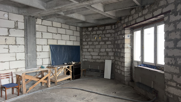 Продам многокомнатную квартиру, Истринская ул, 8к3, Москва г