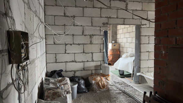 Продам многокомнатную квартиру, Истринская ул, 8к3, Москва г