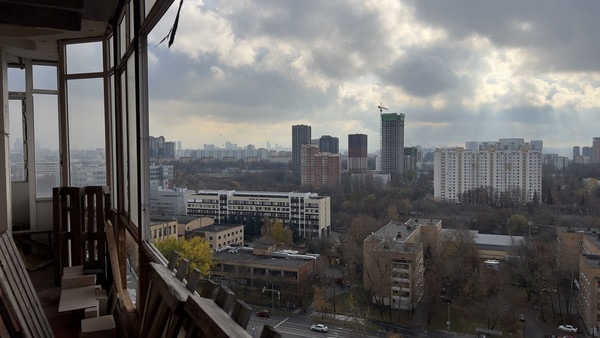 Продам многокомнатную квартиру, Истринская ул, 8к3, Москва г