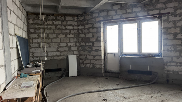 Продам многокомнатную квартиру, Истринская ул, 8к3, Москва г