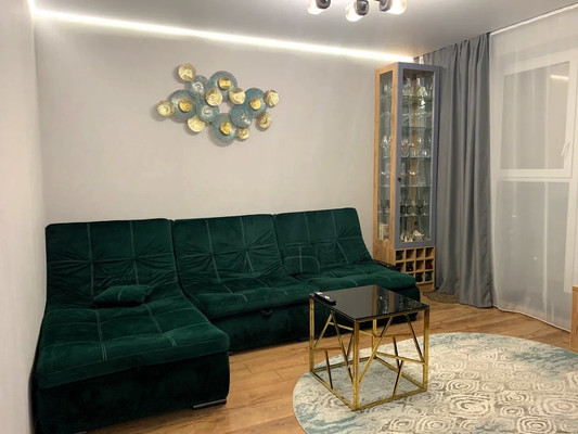 Продам трехкомнатную (3-комн.) квартиру, Автолюбителей ул, 1Г, Краснодар г