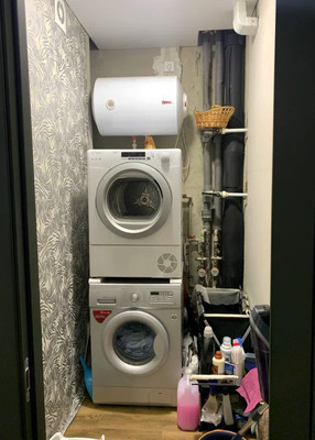 Продам трехкомнатную (3-комн.) квартиру, Автолюбителей ул, 1Г, Краснодар г