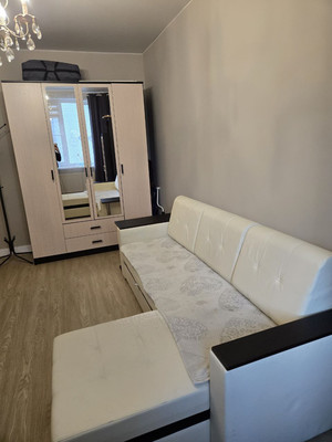 Продам трехкомнатную (3-комн.) квартиру, Парковая ул, 20к2, Санкт-Петербург г