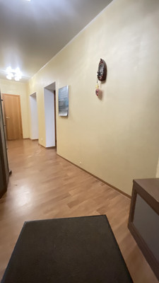 Продам трехкомнатную (3-комн.) квартиру, Парковая ул, 20к2, Санкт-Петербург г