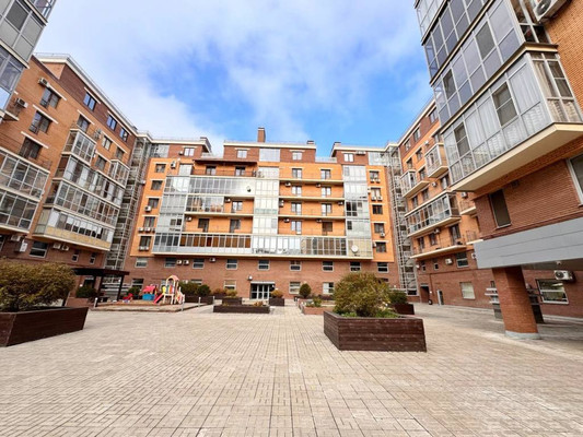 Продам двухкомнатную (2-комн.) квартиру, Чистопольская ул, 20/12, Казань г