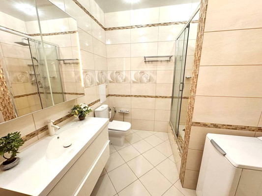 Продам двухкомнатную (2-комн.) квартиру, Чистопольская ул, 20/12, Казань г