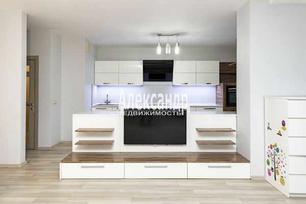 Продам трехкомнатную (3-комн.) квартиру, Гжатская ул, 22к3, Санкт-Петербург г