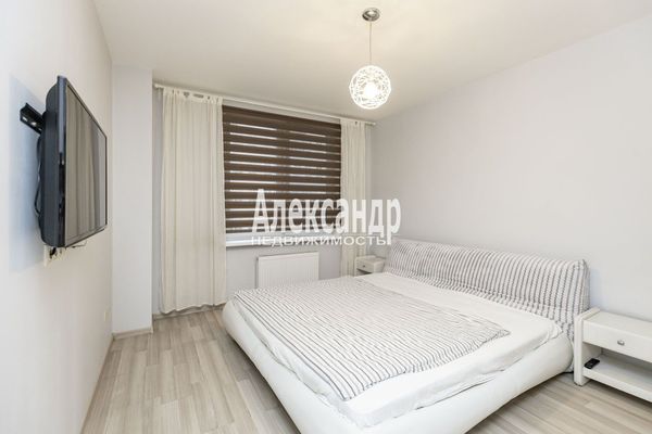 Продам трехкомнатную (3-комн.) квартиру, Гжатская ул, 22к3, Санкт-Петербург г