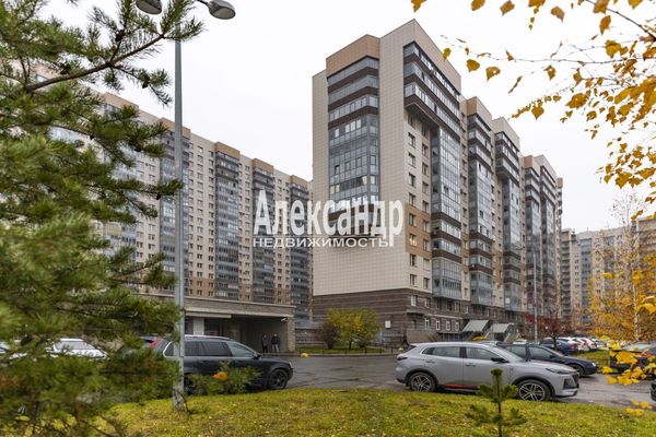 Продам трехкомнатную (3-комн.) квартиру, Гжатская ул, 22к3, Санкт-Петербург г