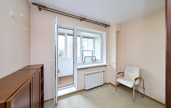 Продам трехкомнатную (3-комн.) квартиру, Джона Рида ул, 7Ак3, Санкт-Петербург г