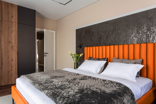 Продам трехкомнатную (3-комн.) квартиру, Красных Мадьяр ул, 31, Иркутск г