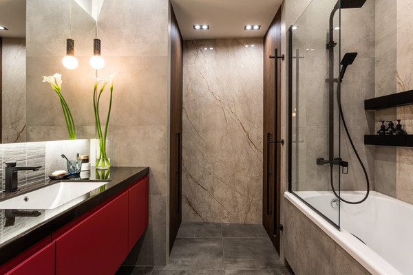 Продам трехкомнатную (3-комн.) квартиру, Красных Мадьяр ул, 31, Иркутск г