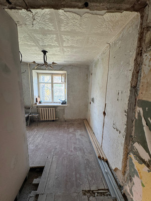 Продам комнату в 5-комн. квартире, Аллея Труда ул, 58, Комсомольск-на-Амуре г