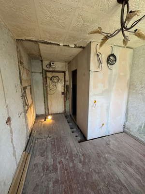 Продам комнату в 5-комн. квартире, Аллея Труда ул, 58, Комсомольск-на-Амуре г