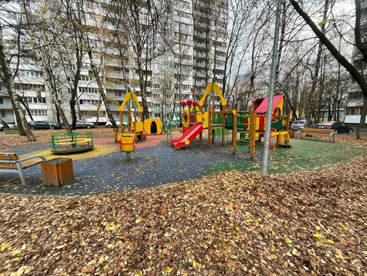 Продам двухкомнатную (2-комн.) квартиру, Чертановская ул, 8к1, Москва г