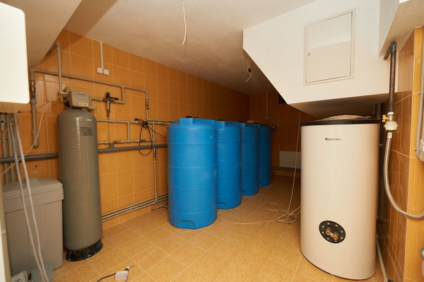 Продам дом, Кленовая ул, 15, Симферополь г, 0 км от города