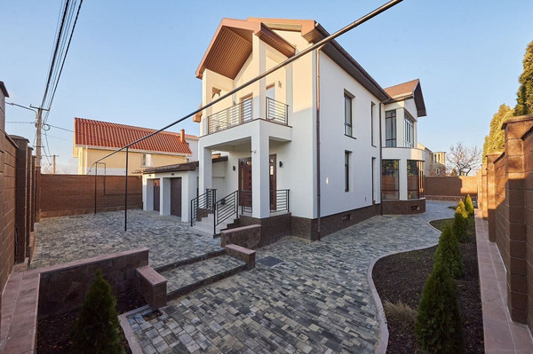 Продам дом, Кленовая ул, 15, Симферополь г, 0 км от города