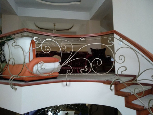 Продам дом, Дорожная ул, 40, Симферополь г, 0 км от города