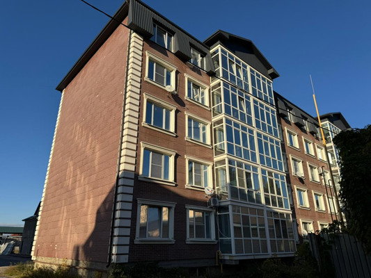 Продам двухкомнатную (2-комн.) квартиру, Мовсисяна ул, 9, Нальчик г