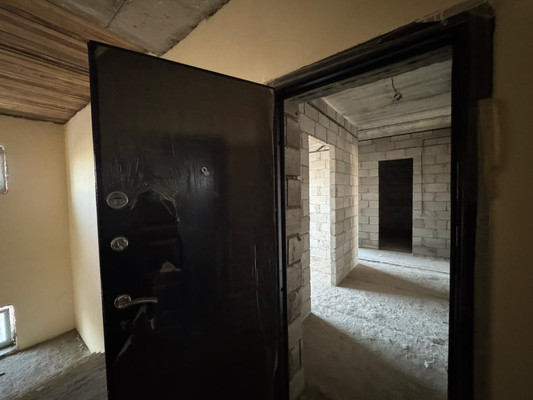 Продам двухкомнатную (2-комн.) квартиру, Мовсисяна ул, 9, Нальчик г