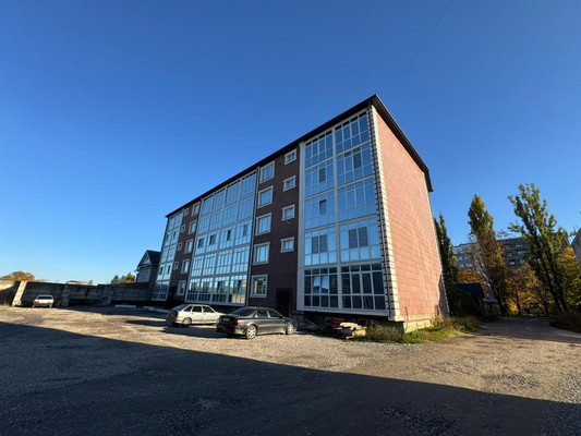 Продам двухкомнатную (2-комн.) квартиру, Мовсисяна ул, 9, Нальчик г