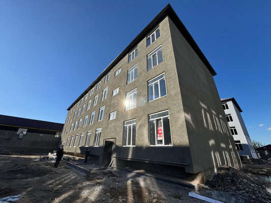 Продам двухкомнатную (2-комн.) квартиру, Мовсисяна ул, 15, Нальчик г