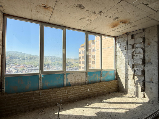 Продам трехкомнатную (3-комн.) квартиру, Атажукина ул, 14, Нальчик г