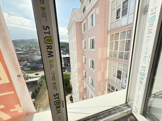 Продам однокомнатную (1-комн.) квартиру, Атажукина ул, 12к1, Нальчик г