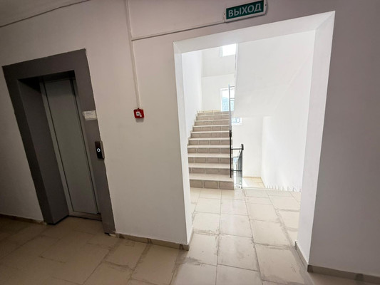 Продам однокомнатную (1-комн.) квартиру, Атажукина ул, 12к1, Нальчик г