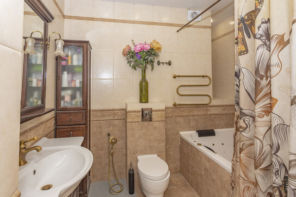 Продам многокомнатную квартиру, Мира пр-кт, 129, Москва г