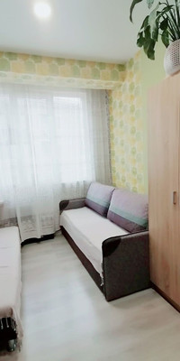 Продам однокомнатную (1-комн.) квартиру, Виноградная ул, 224/11, Беранда с