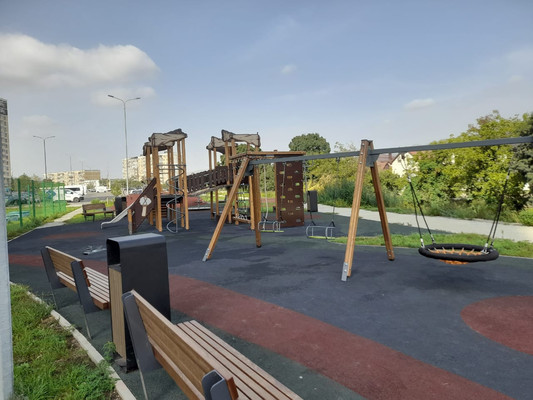 Продам однокомнатную (1-комн.) квартиру, Солнечная ул, 2к3, Цемдолина с