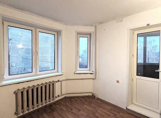 Продам двухкомнатную (2-комн.) квартиру, Школьная ул, 35А, Быково п